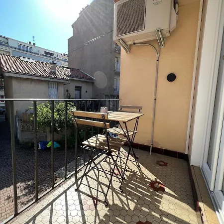 Apartmán Spacieux Marx Dormoy Avec Parking Gratuit C