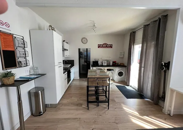 Spacieux Marx Dormoy Avec Parking Gratuit C Lägenhet Clermont-Ferrand