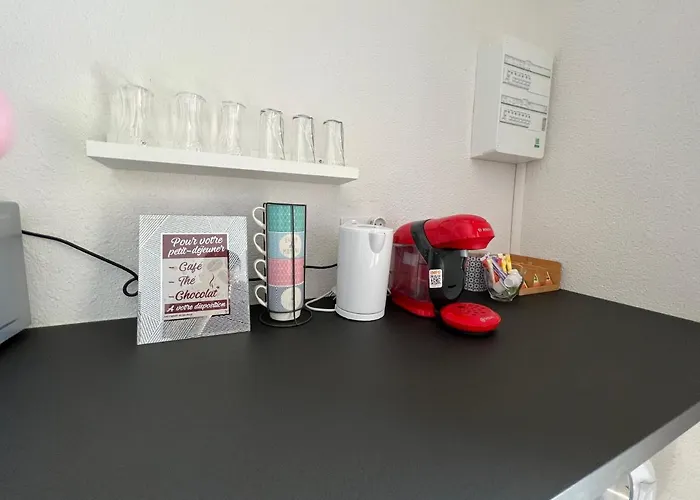 Spacieux Marx Dormoy Avec Parking Gratuit C Lägenhet *